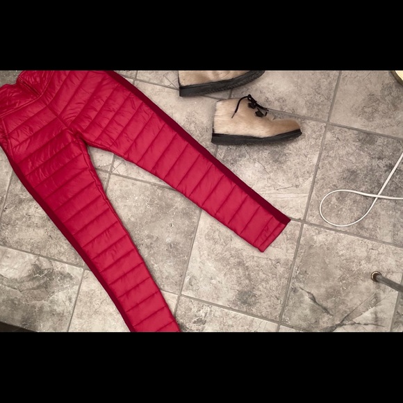 Warm puffer pants with elastic side panels NWT - Picture 8 of 15